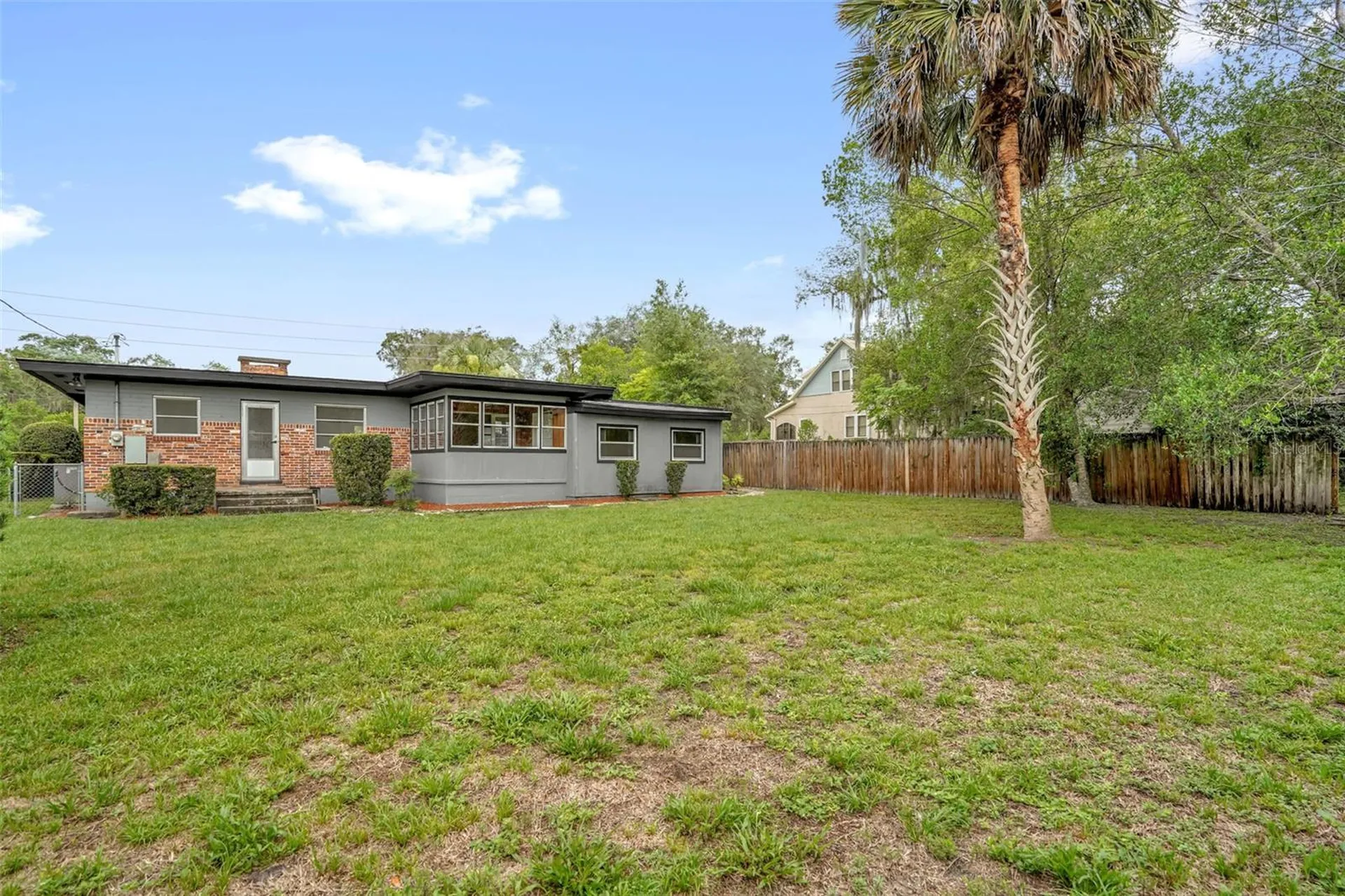 721 W Euclid Avenue Deland FL 32720