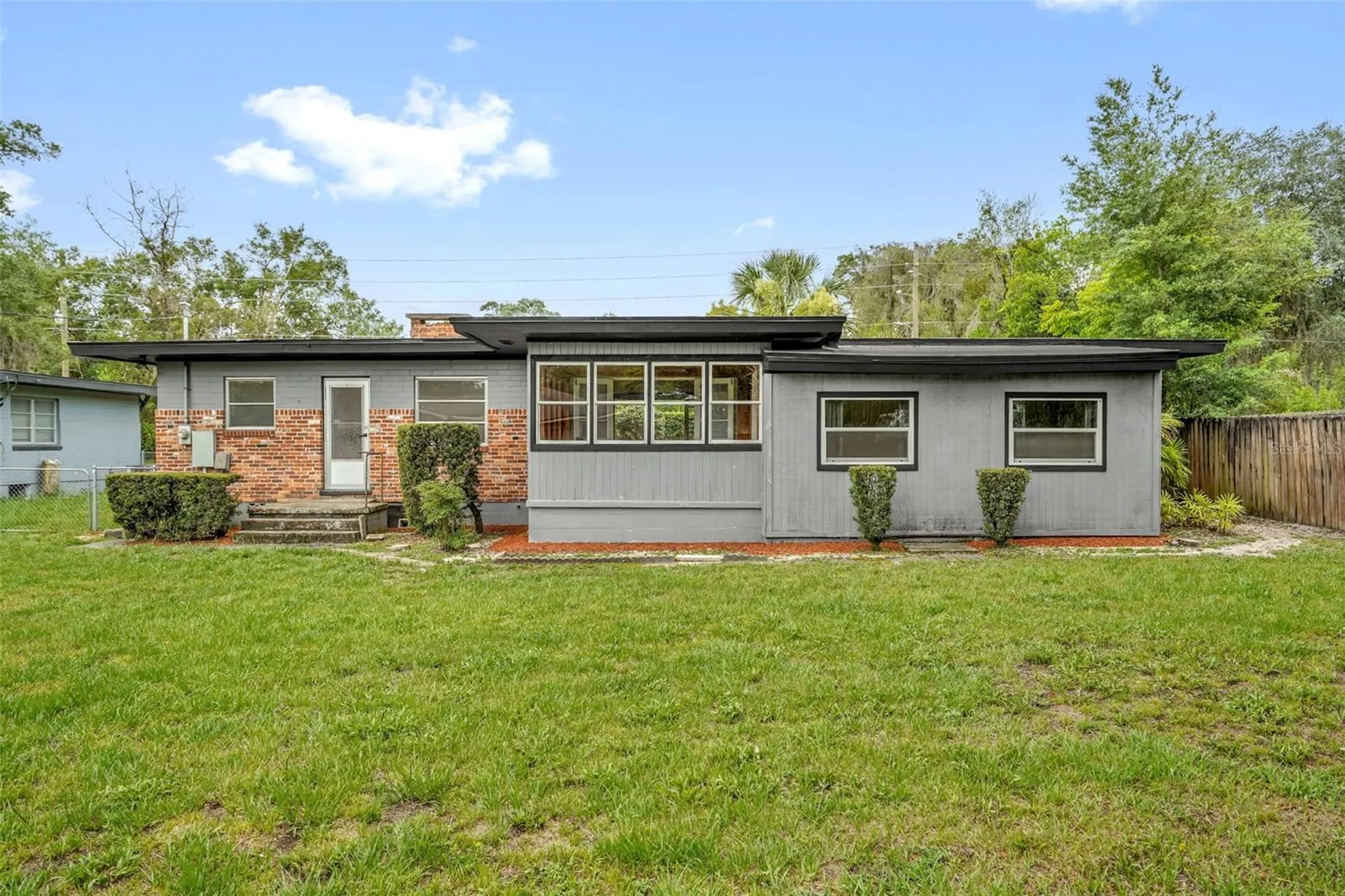 721 W Euclid Avenue Deland FL 32720
