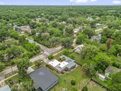 721 W Euclid Avenue Deland FL 32720