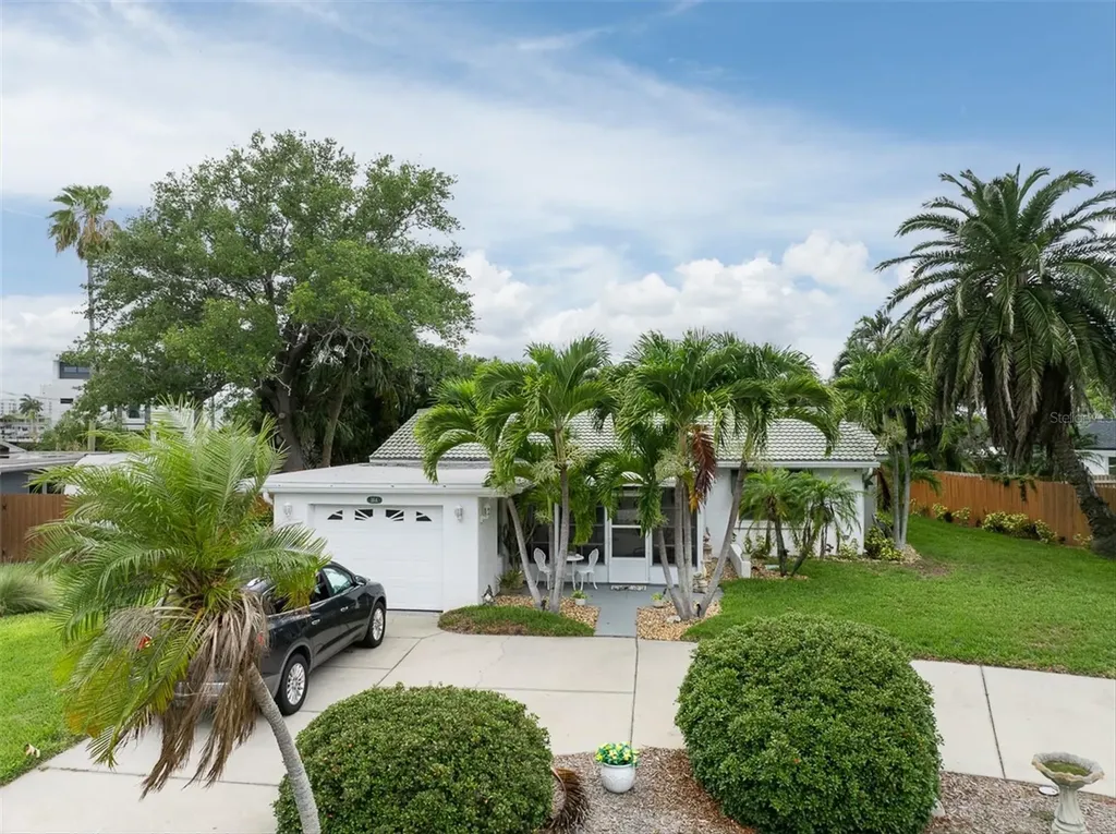 55 A Dolphin Drive Treasure Island FL 33706