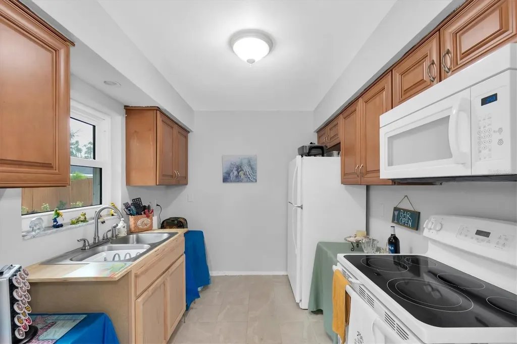 55 A Dolphin Drive Treasure Island FL 33706