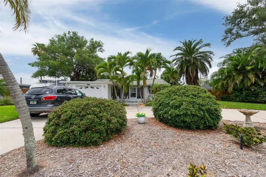 55 A Dolphin Drive Treasure Island FL 33706