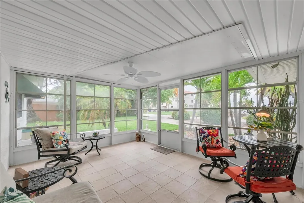 55 A Dolphin Drive Treasure Island FL 33706