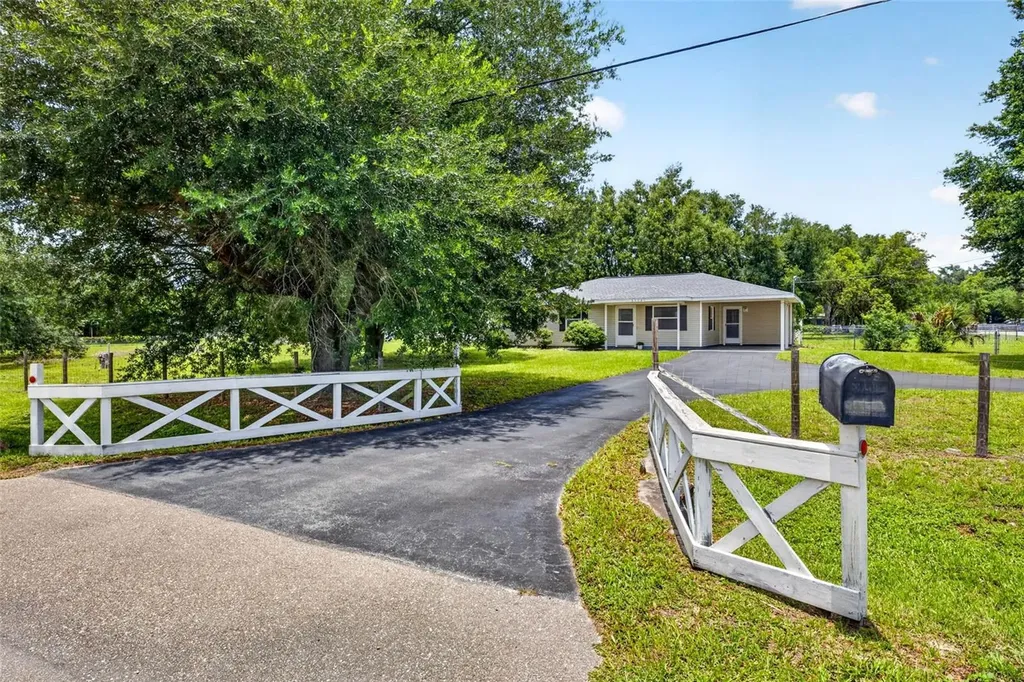 39901 Otis Allen Road Zephyrhills FL 33540