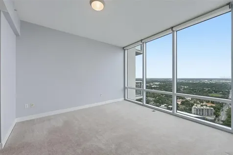 150 E Robinson Street Orlando FL 32801