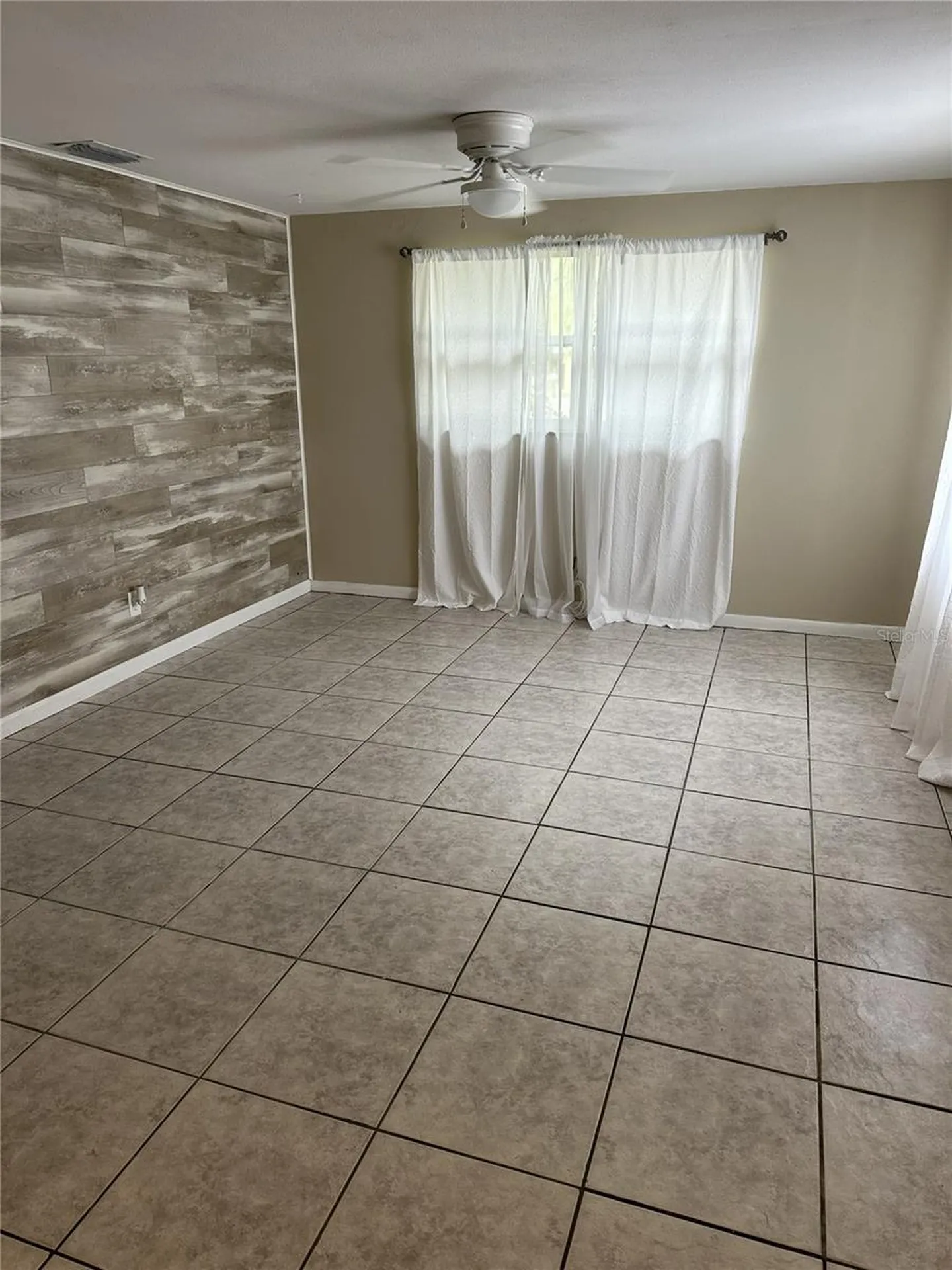 8892 79th Place Seminole FL 33777
