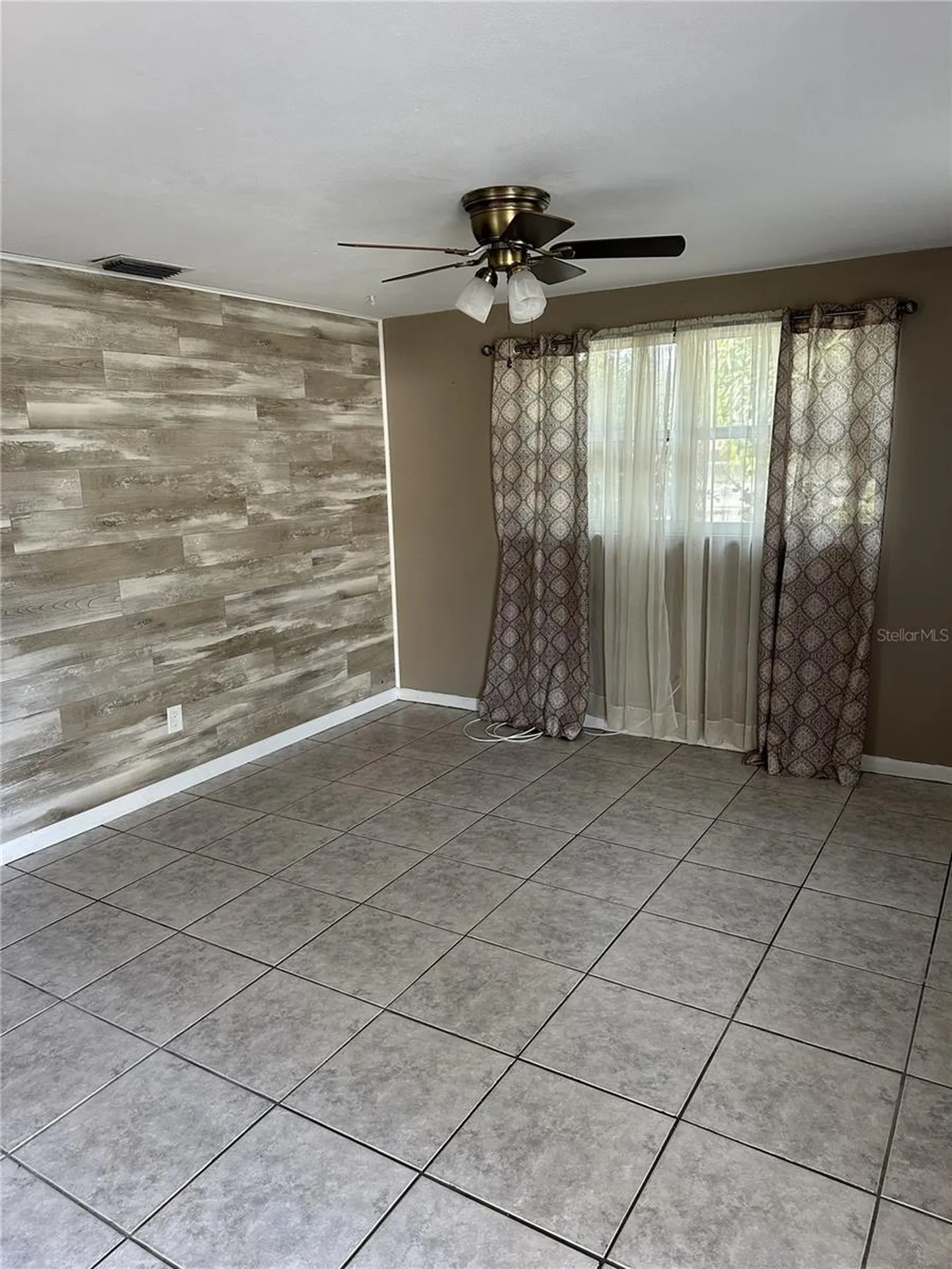 8892 79th Place Seminole FL 33777