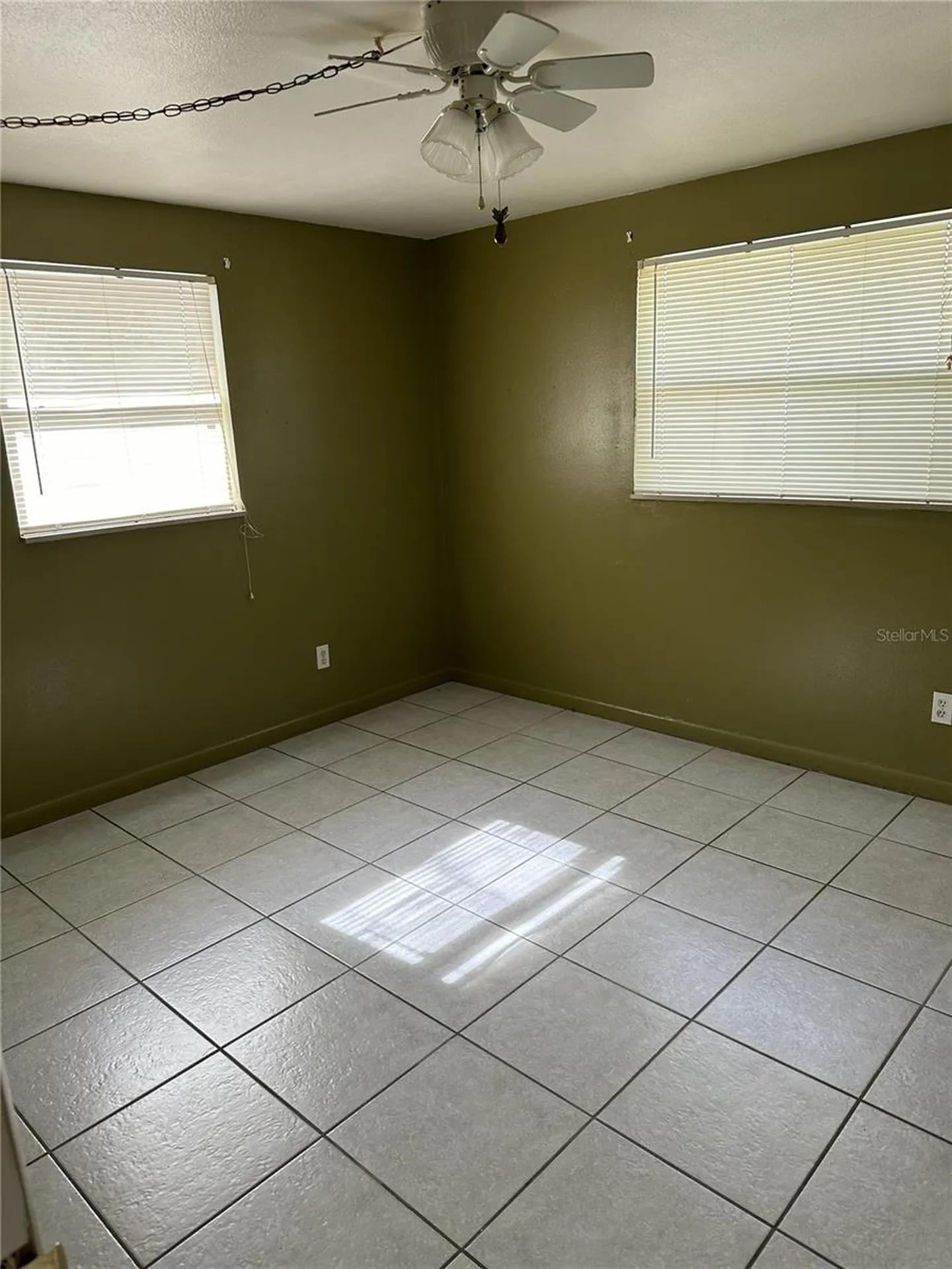 8892 79th Place Seminole FL 33777