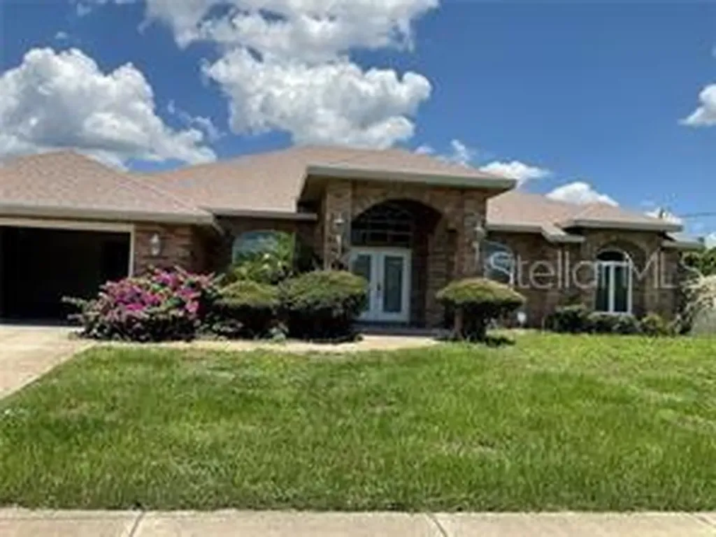 715 Fairlawn Drive Orange City FL 32763