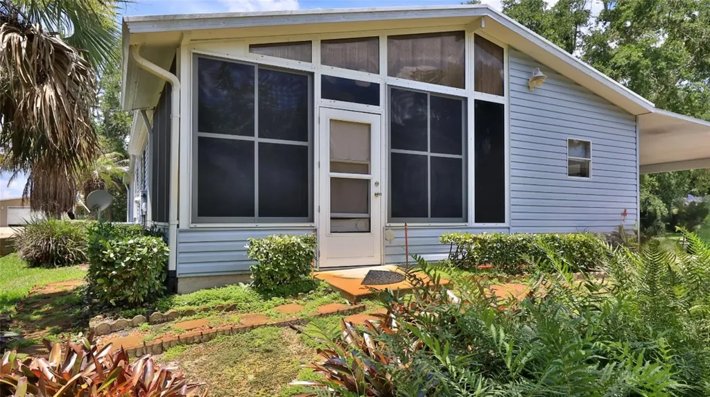 301 Marsh Landing Loop Oak Hill FL 32759