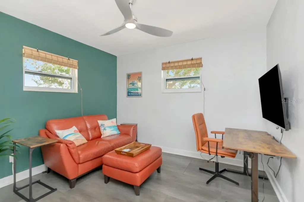 1950 45th Street N St Petersburg FL 33713