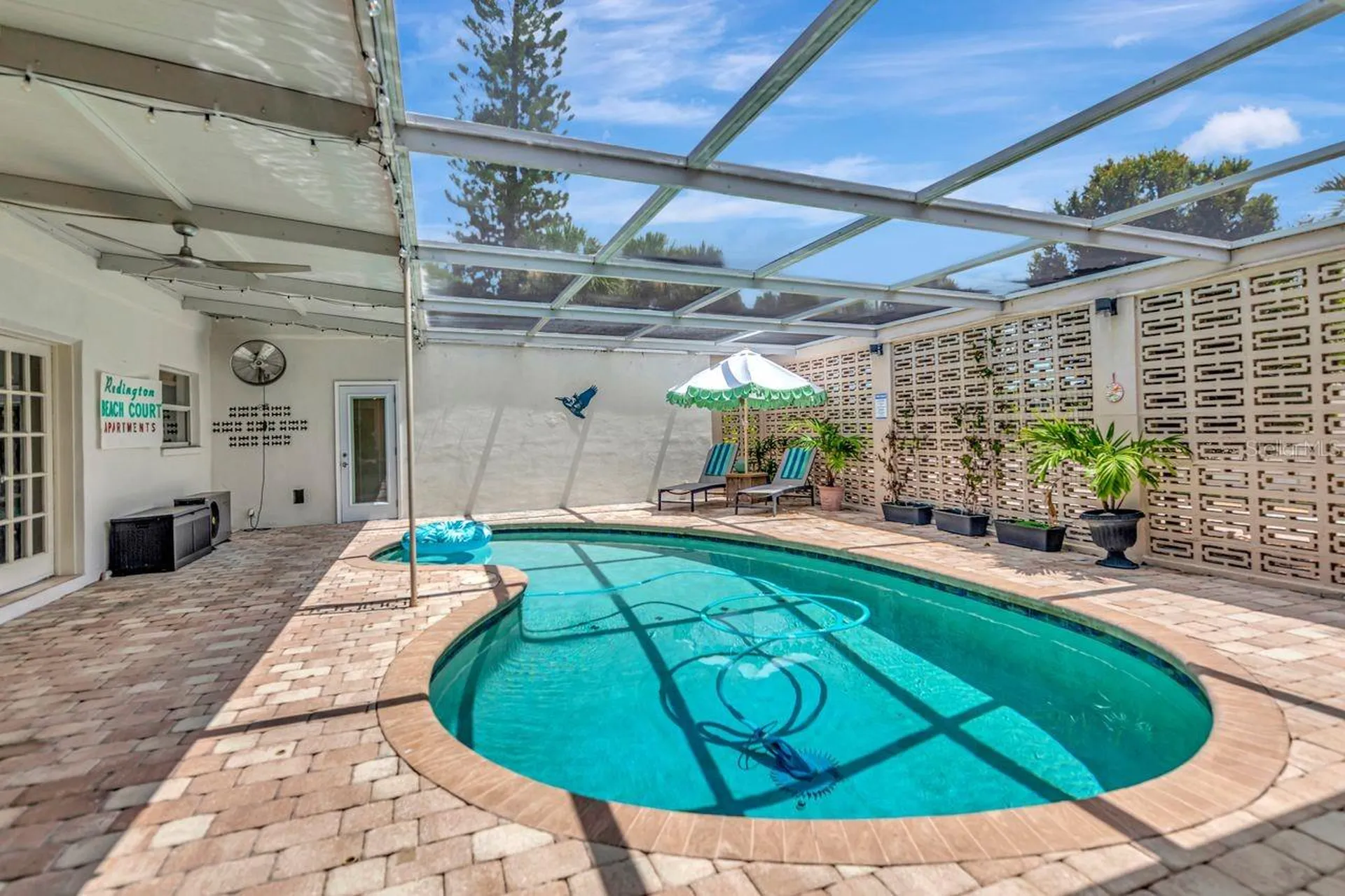 1950 45th Street N St Petersburg FL 33713
