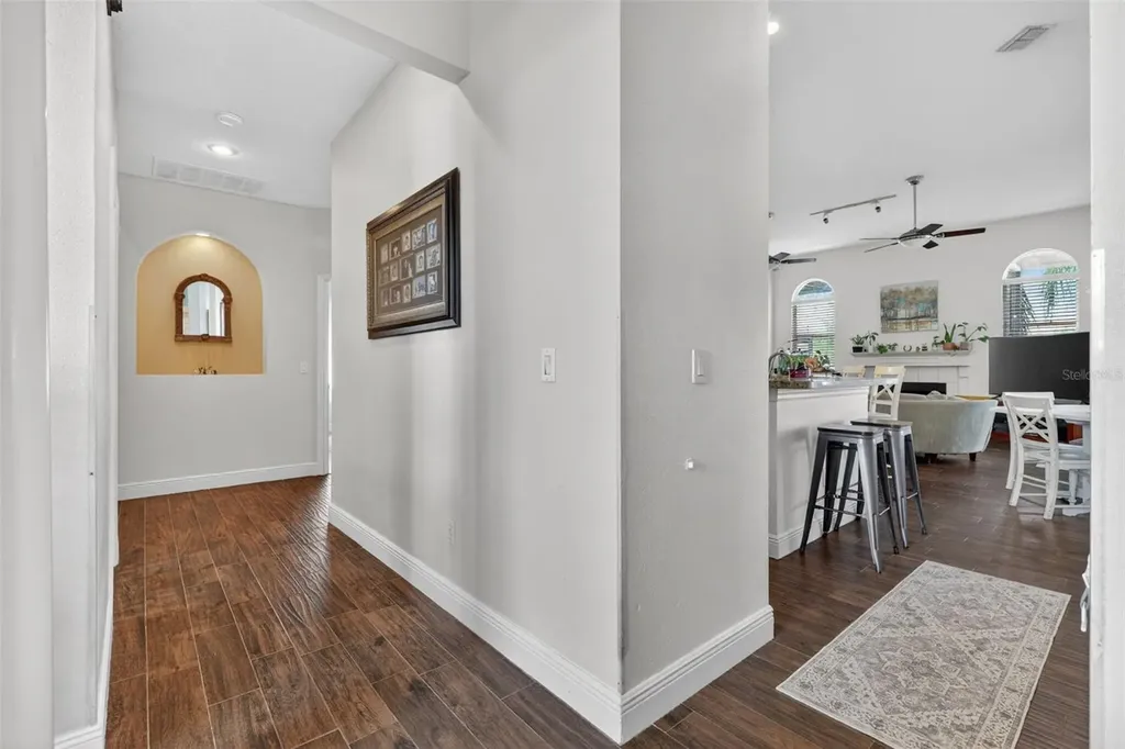 4552 Lake Calabay Drive Orlando FL 32837
