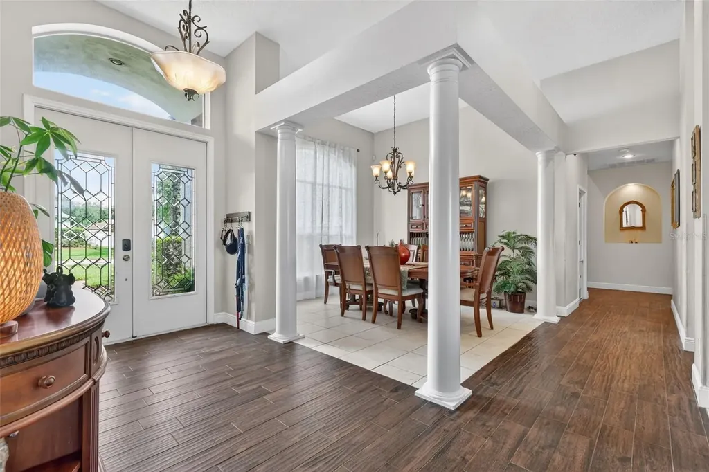 4552 Lake Calabay Drive Orlando FL 32837
