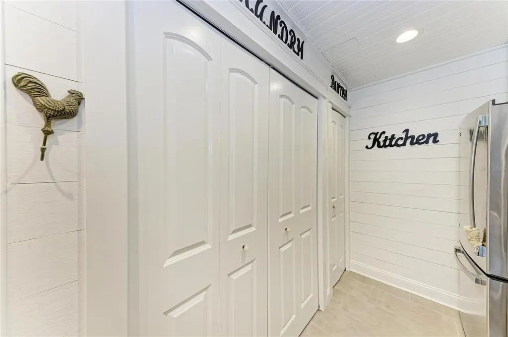 4512 Citation Lane Sarasota FL 34233