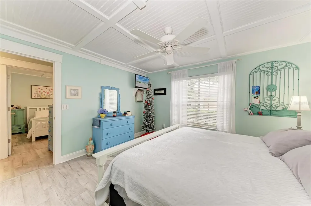4512 Citation Lane Sarasota FL 34233