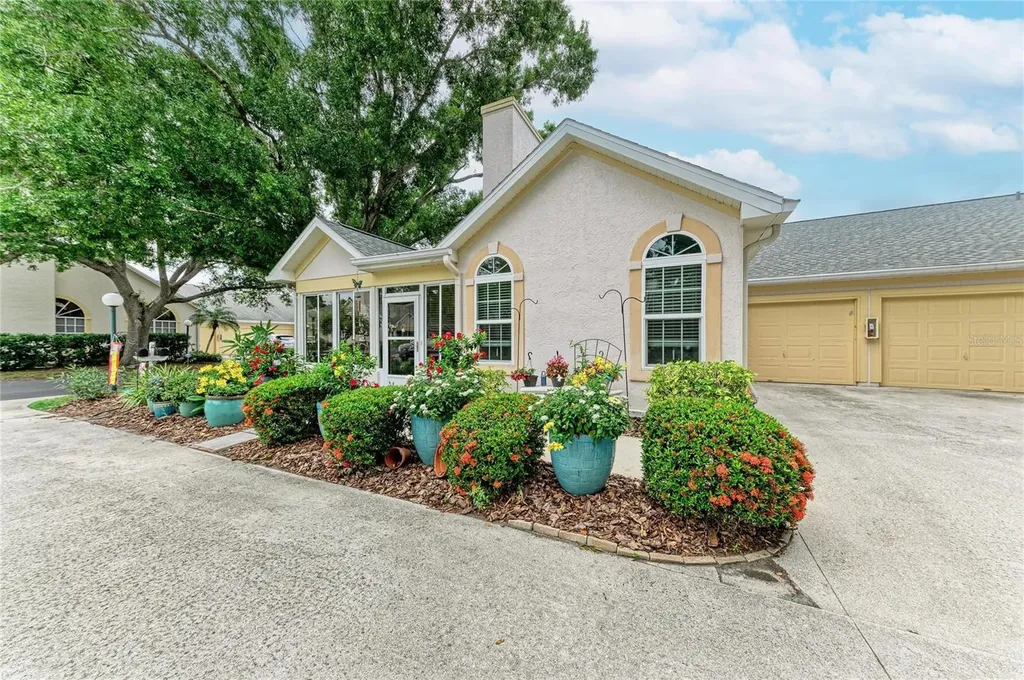 4512 Citation Lane Sarasota FL 34233