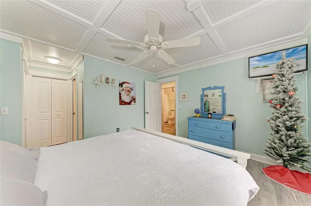 4512 Citation Lane Sarasota FL 34233
