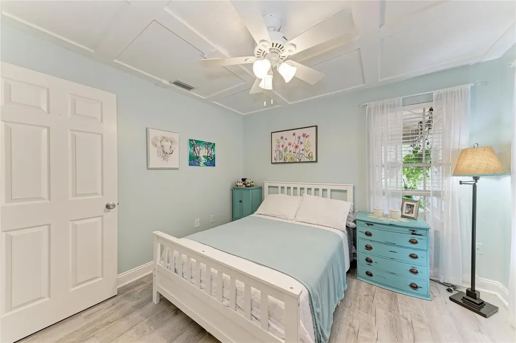 4512 Citation Lane Sarasota FL 34233