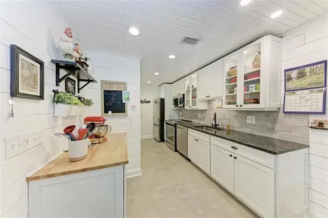4512 Citation Lane Sarasota FL 34233