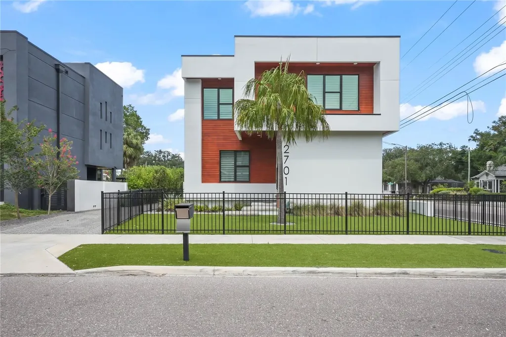 2701 N Poplar Avenue Tampa FL 33602