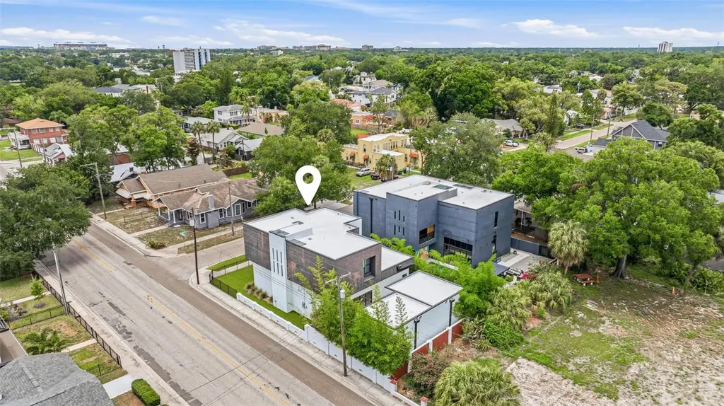 2701 N Poplar Avenue Tampa FL 33602
