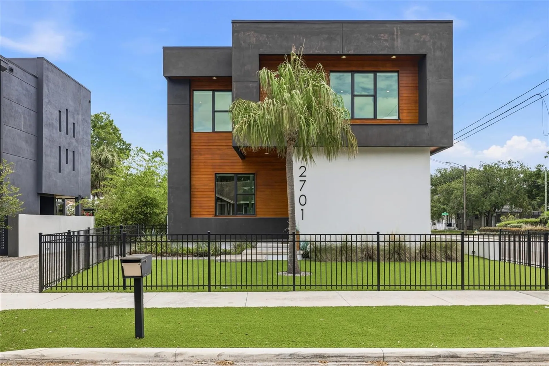 2701 N Poplar Avenue Tampa FL 33602
