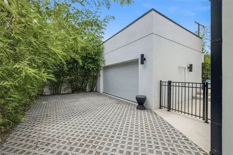 2701 N Poplar Avenue Tampa FL 33602