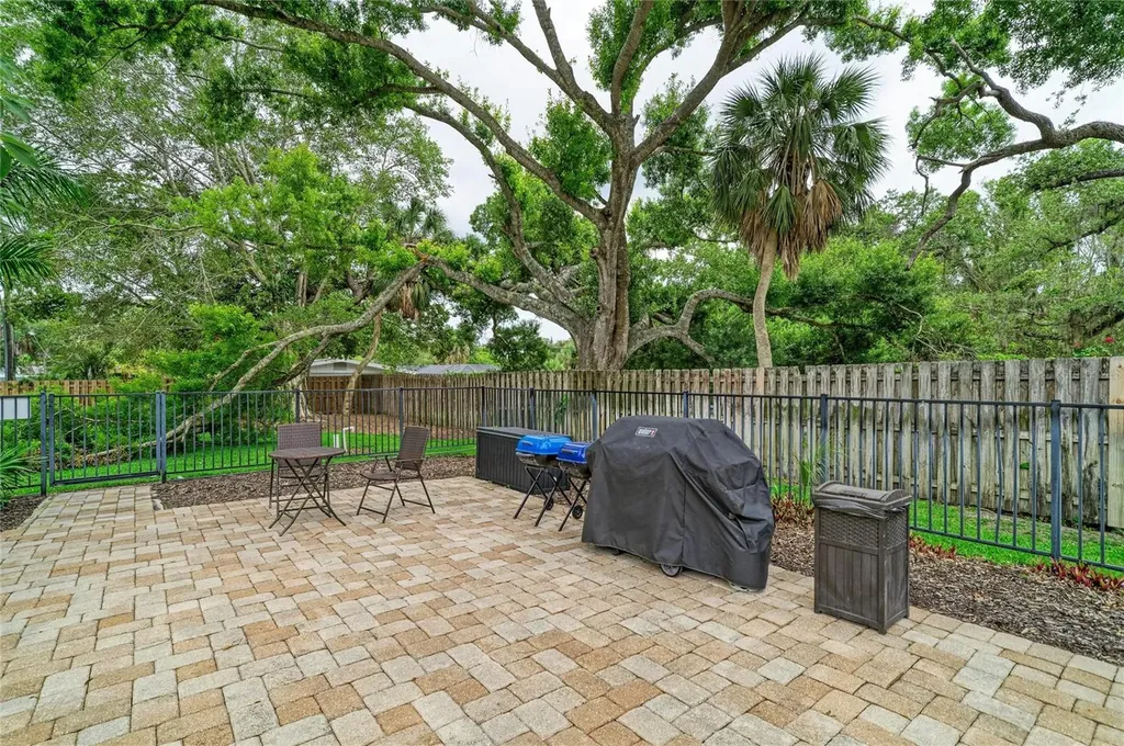 2224 Bahia Vista Street Sarasota FL 34239