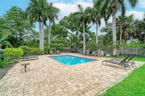 2224 Bahia Vista Street Sarasota FL 34239