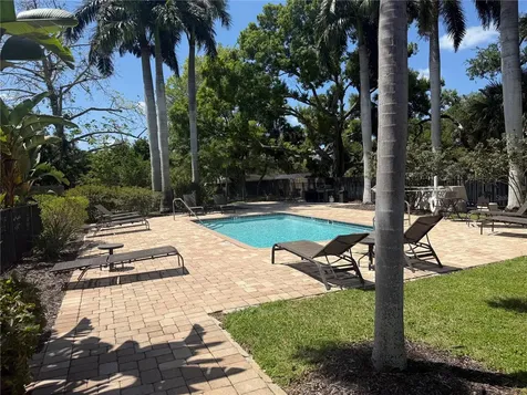 2224 Bahia Vista Street Sarasota FL 34239