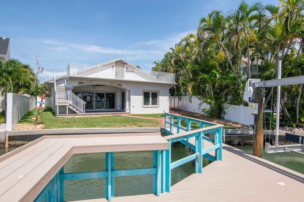 7025 Boca Ciega Drive St Pete Beach FL 33706