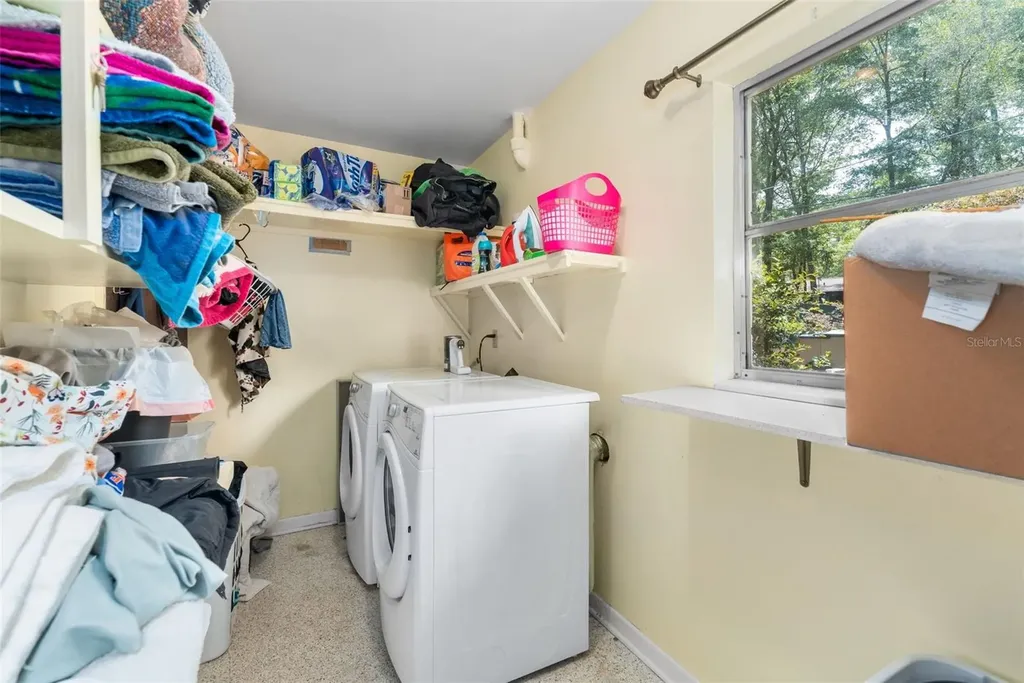 805 NW 39th Drive Gainesville FL 32605