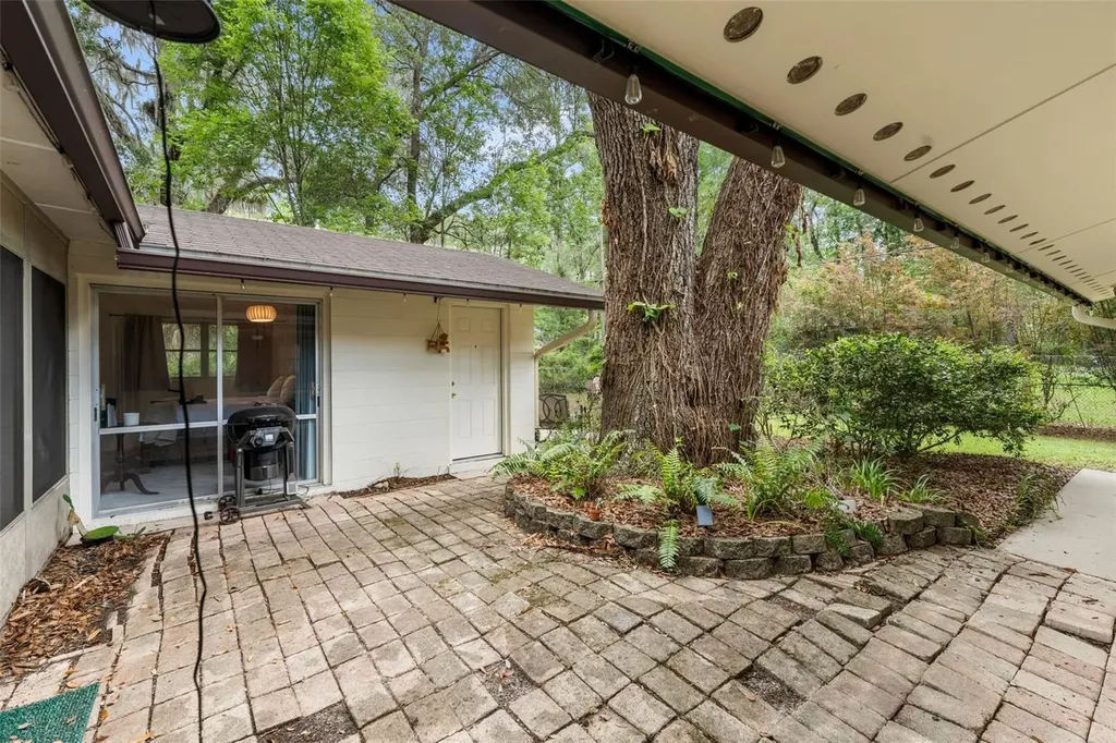 805 NW 39th Drive Gainesville FL 32605