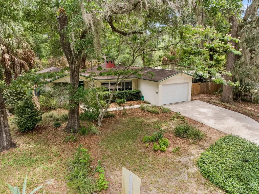 805 NW 39th Drive Gainesville FL 32605