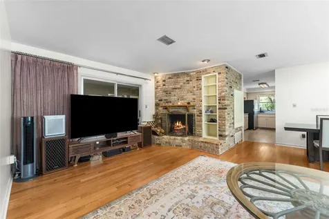805 NW 39th Drive Gainesville FL 32605