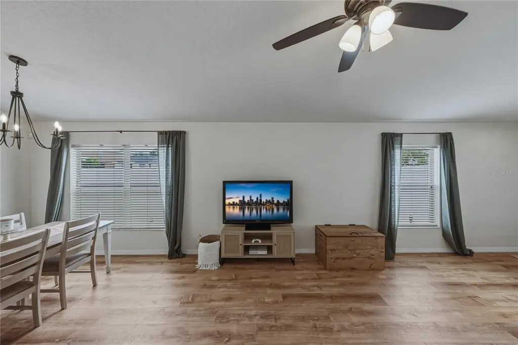 8160 Canterbury Lake Boulevard Tampa FL 33619