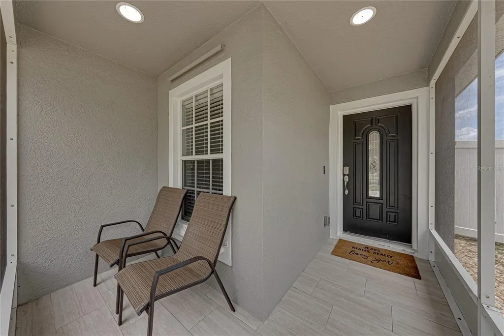 8160 Canterbury Lake Boulevard Tampa FL 33619