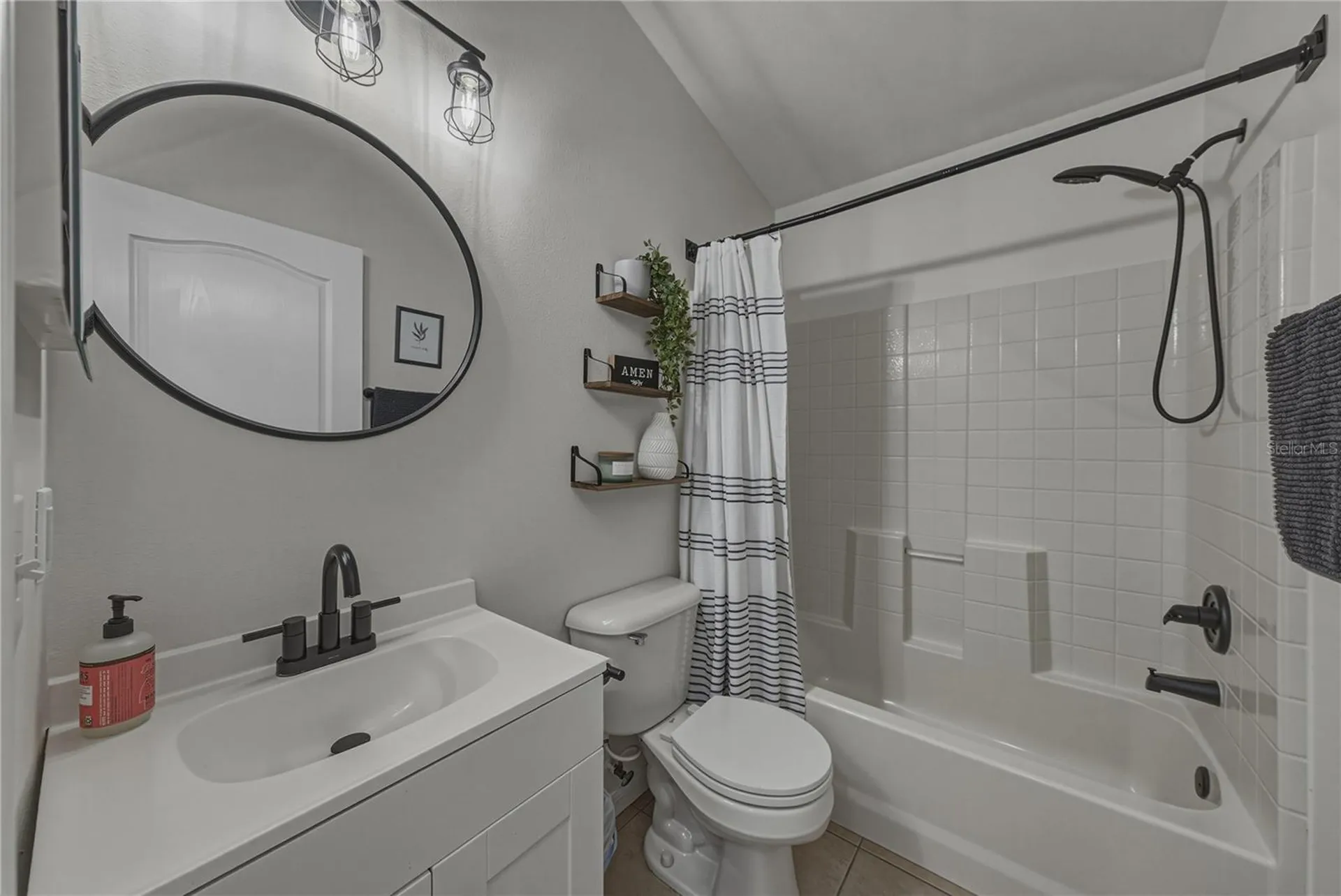 8160 Canterbury Lake Boulevard Tampa FL 33619