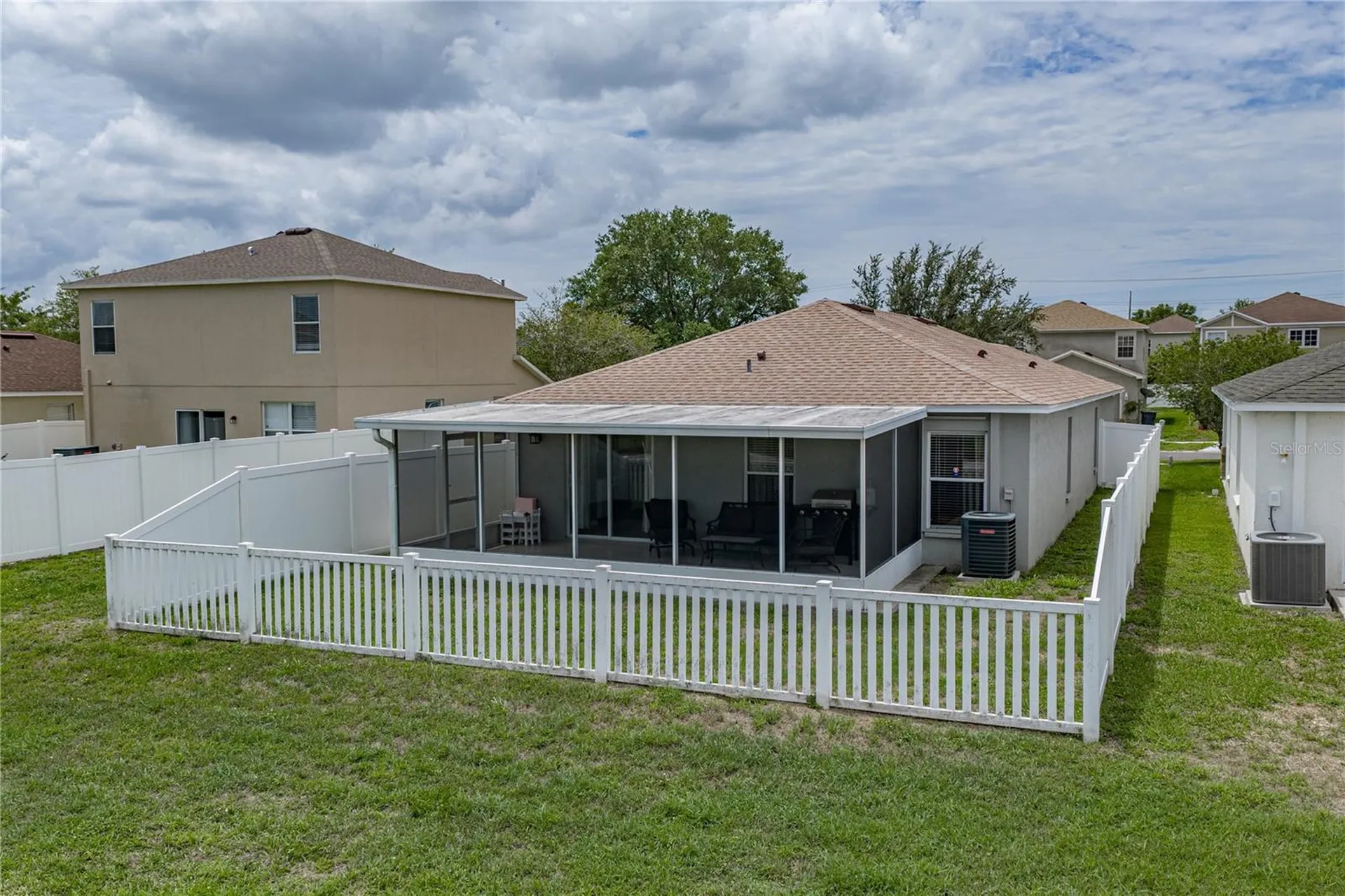 8160 Canterbury Lake Boulevard Tampa FL 33619