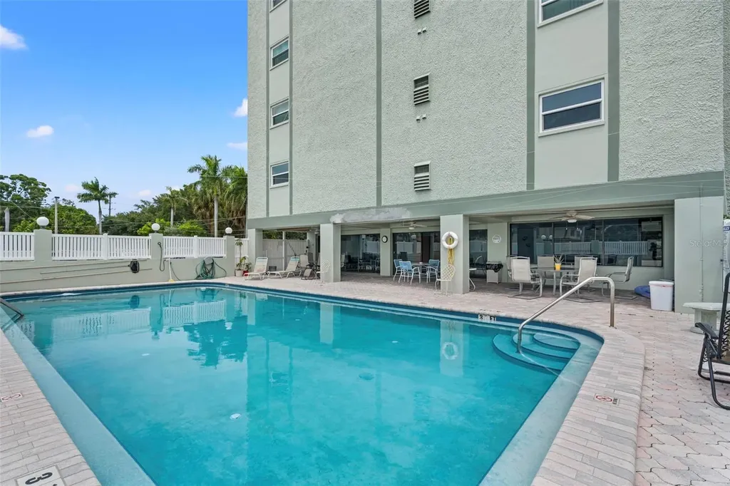7321 Central Avenue St Petersburg FL 33710