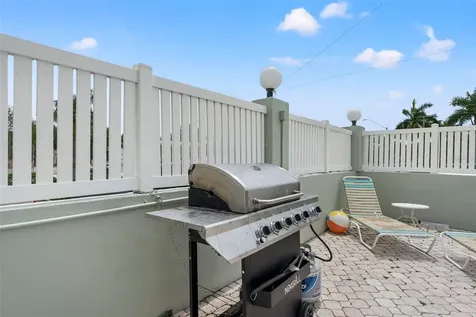 7321 Central Avenue St Petersburg FL 33710