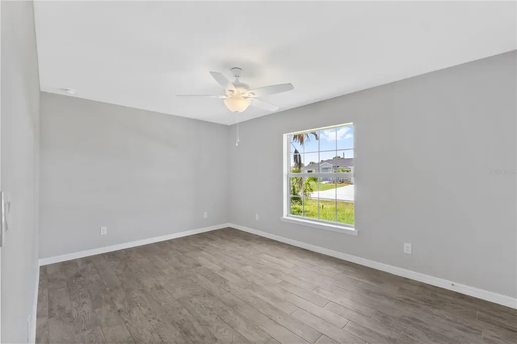 12107 Brookside Avenue Port Charlotte FL 33981