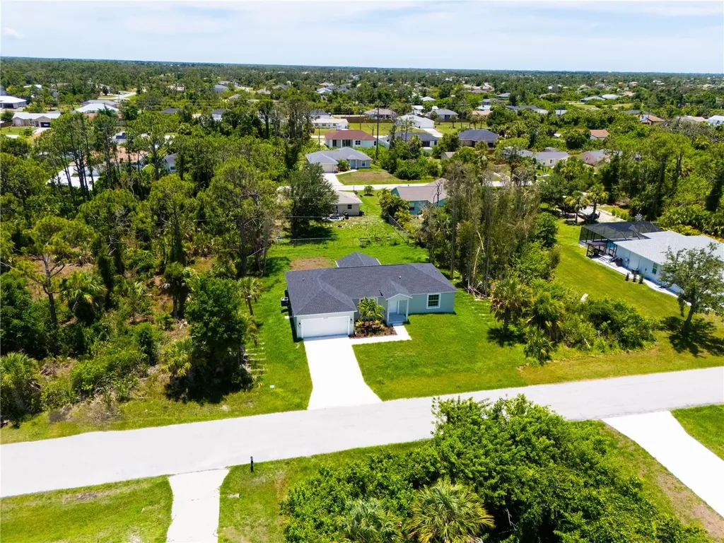 12107 Brookside Avenue Port Charlotte FL 33981