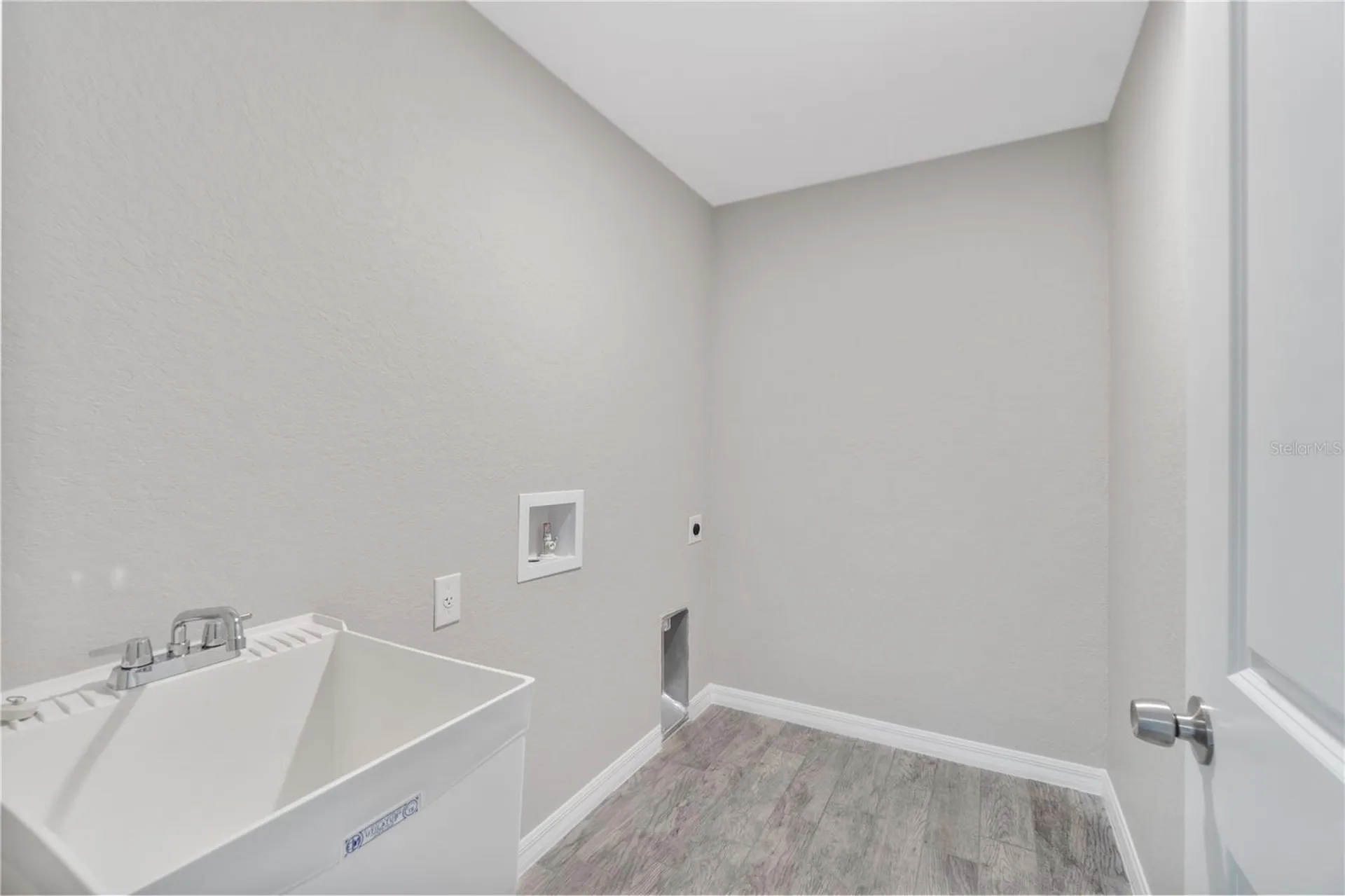 12107 Brookside Avenue Port Charlotte FL 33981