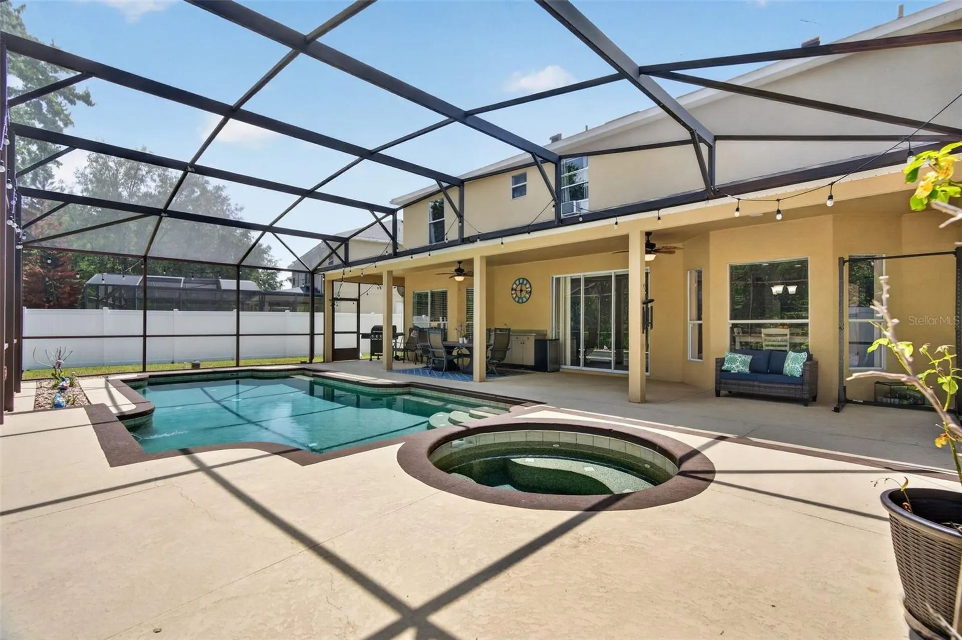 1880 Oak Grove Chase Drive Orlando FL 32820