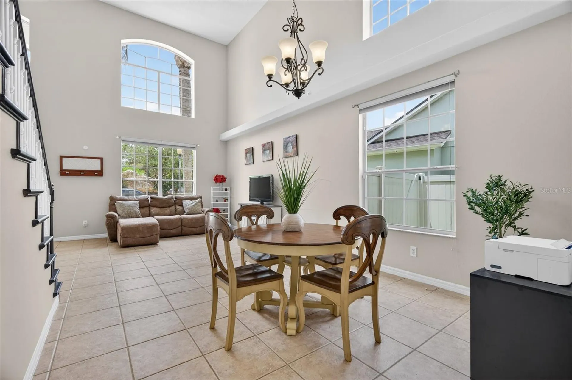 1880 Oak Grove Chase Drive Orlando FL 32820