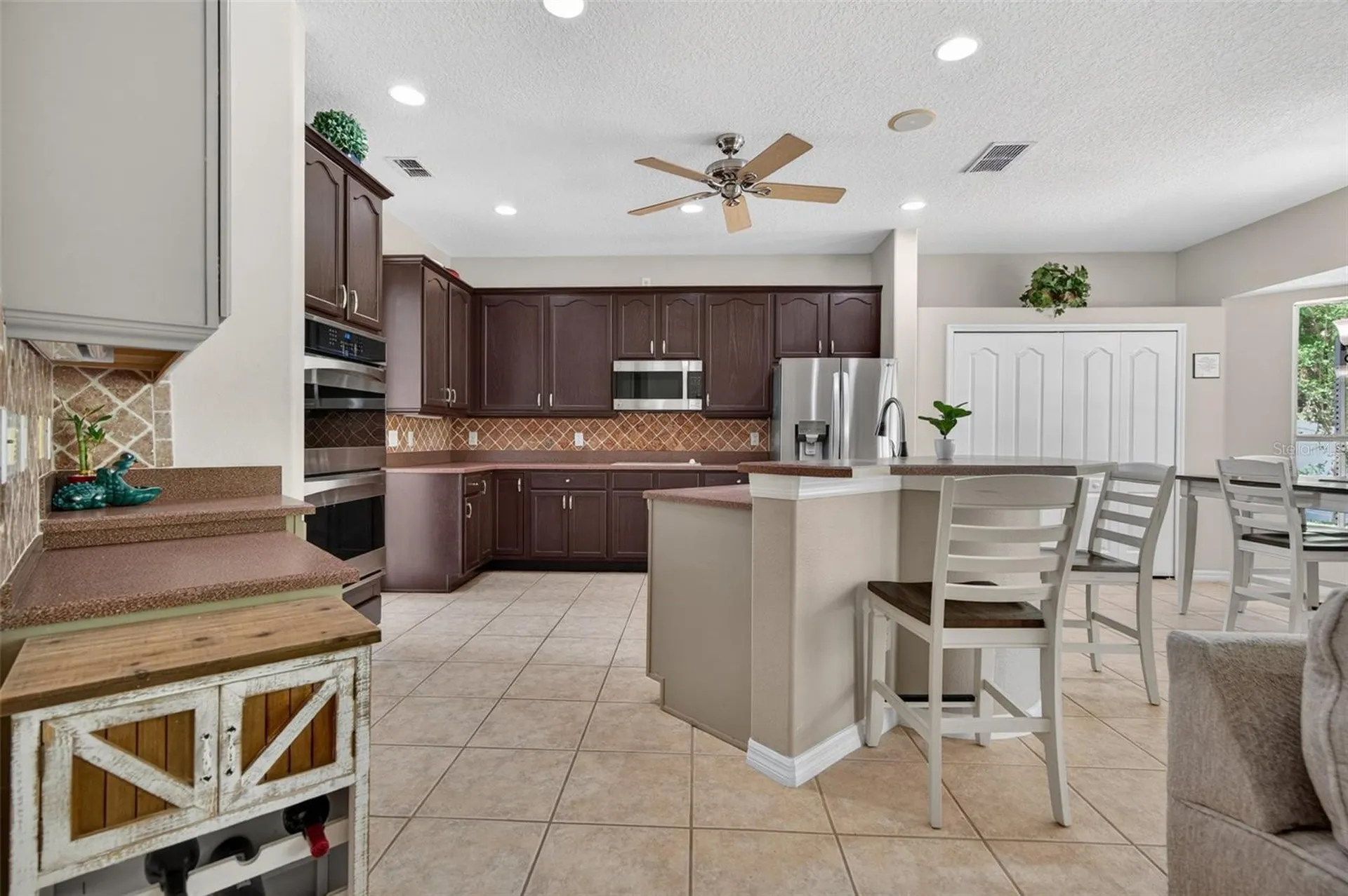 1880 Oak Grove Chase Drive Orlando FL 32820