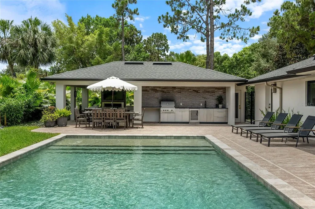 220 Adams Drive Maitland FL 32751