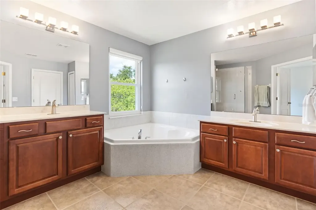 12666 Moss Park Ridge Drive Orlando FL 32832